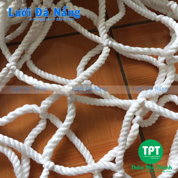 Lưới-dù-12mm-ô-8cm